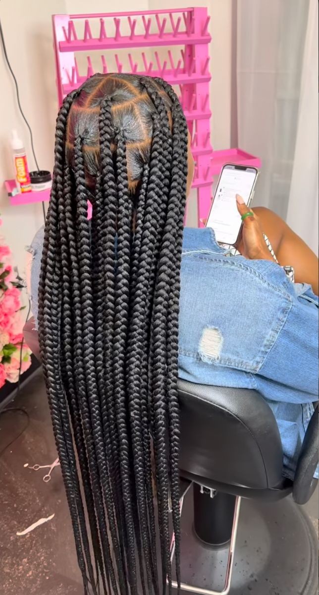 Most Beautiful Extra Long Knotless Braids With Beads » African hairstyles