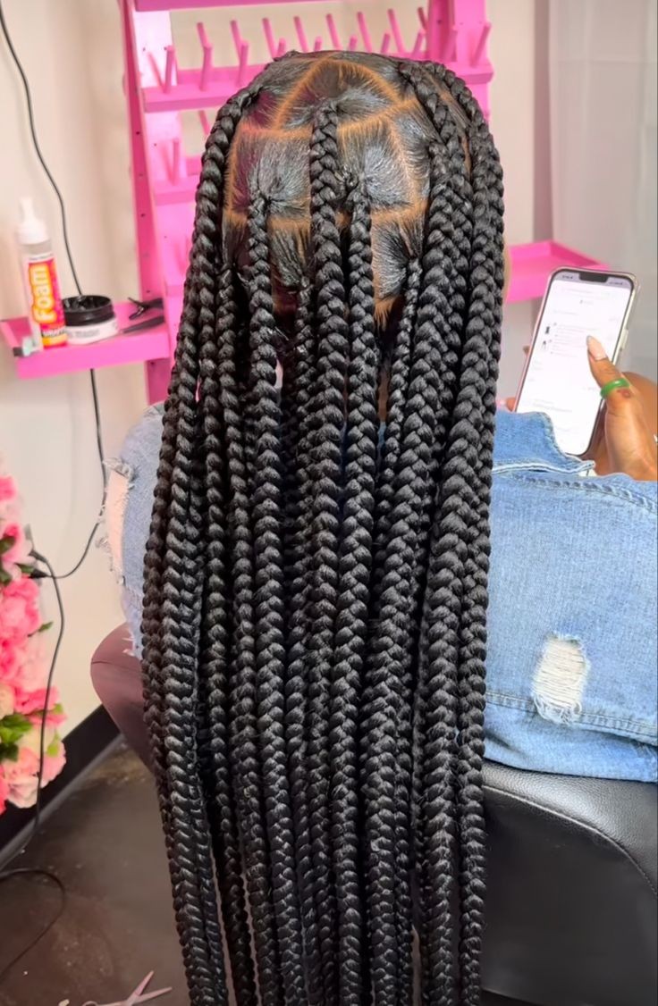 Most Beautiful Extra Long Knotless Braids With Beads » African hairstyles